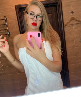 Анкета проститутки Евгения - город Гвардейское, 30 лет, №5780